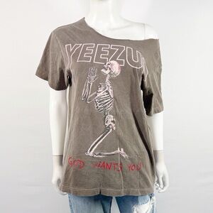Kanye West Yeezus God Wants You Gray T-Shirt Size M Casual Streetwear Grunge